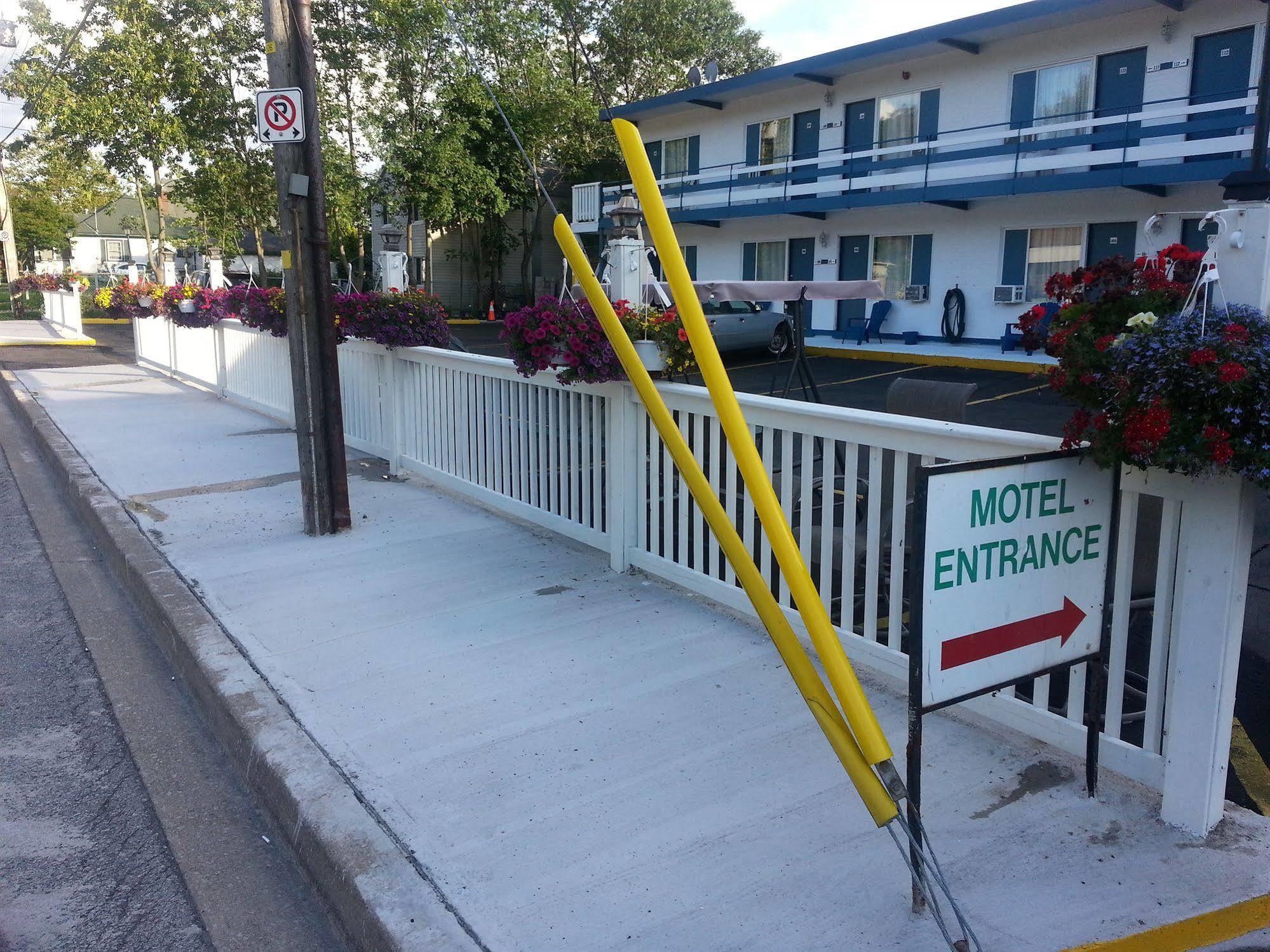 Niagara Parkway Court Motel المظهر الخارجي الصورة